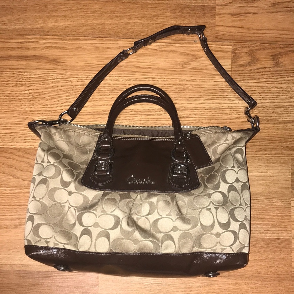 COACH Authentic Ashley Signature Satin&Leather